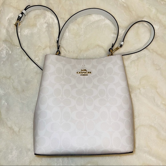 Coach Signature Town Bucket Bag - Picture 1 of 7